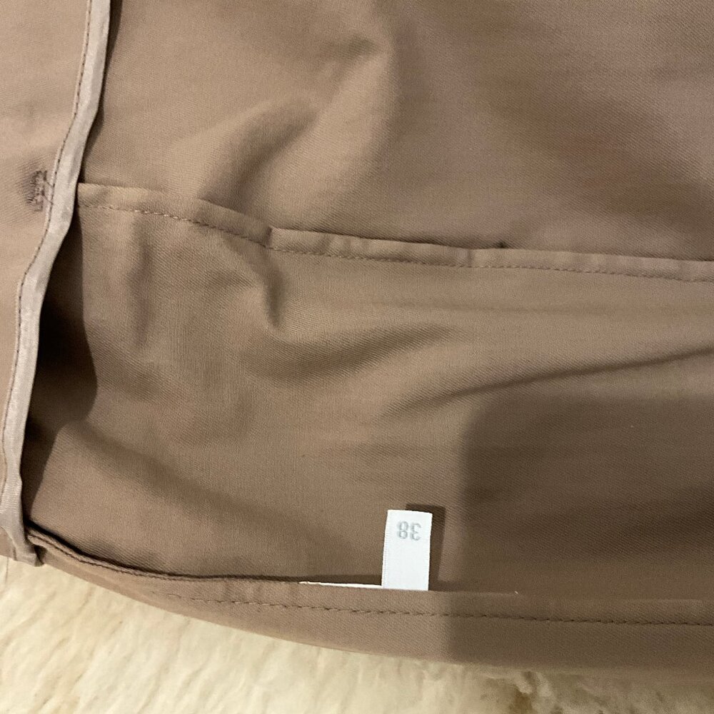 Prada Milano Beige Belted Pencil Skirt Size 38 - Like New - Picture 13 of 16